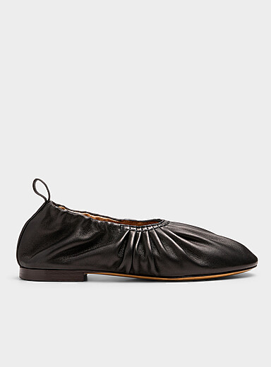La ballerine cuir fronc&eacute; Femme