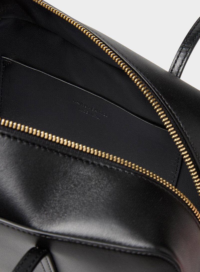 Filo ebony pebbled leather shoulder bag product image 3