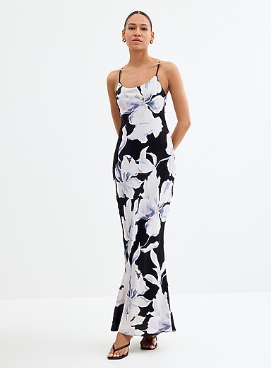 La robe satin&eacute;e jardin obscur Valentina