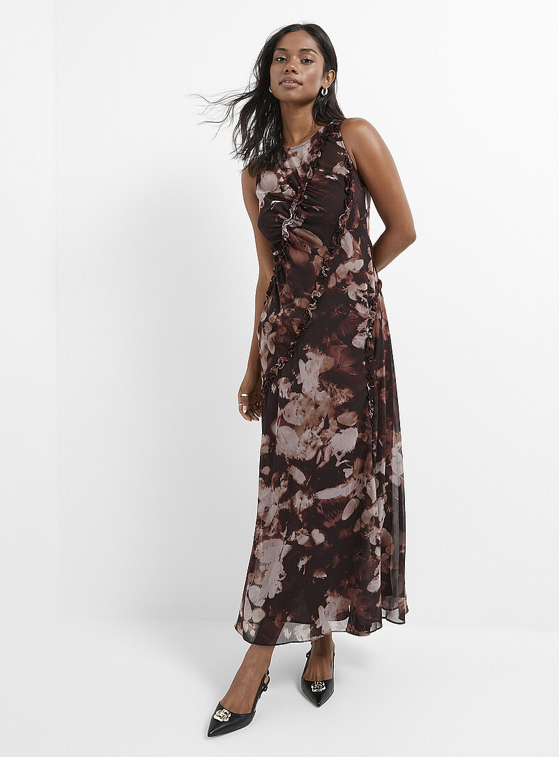 Simons Ruffle Robe Ever New: Clothing Collection for Women | Simons Canada