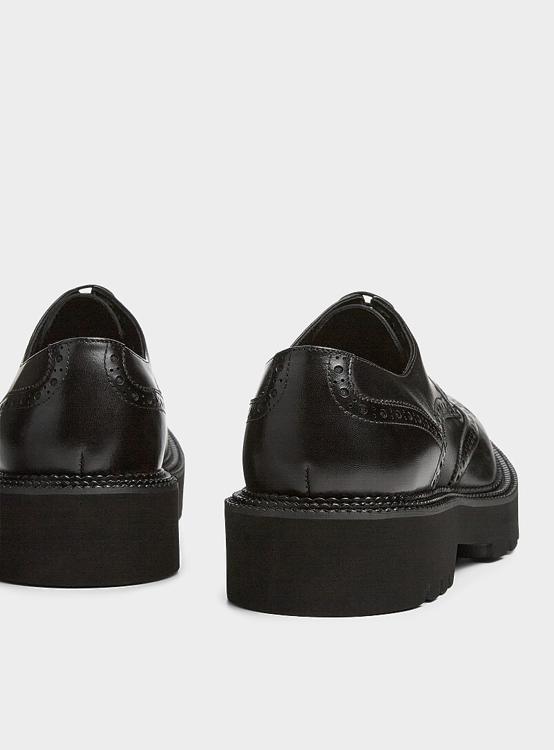 Simons: La chaussure brogue en cuir semelle massive crant&eacute;e Homme Brun pour homme