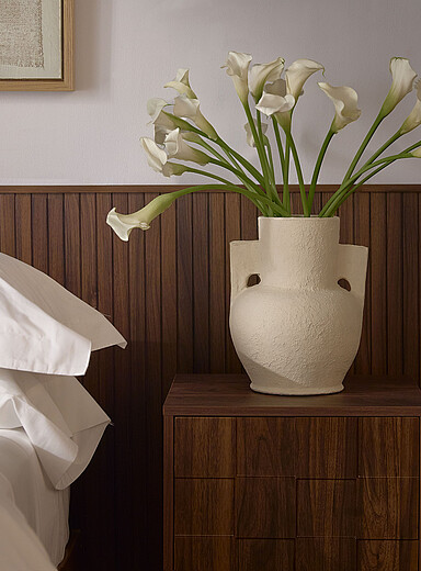 Le vase terre cuite cr&egrave;me Erabus