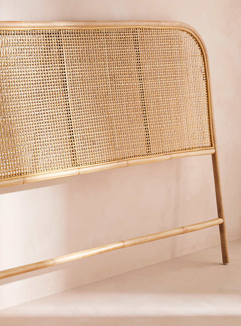 Sleek natural rattan headboard Suitable for a queen-size bed product image 3