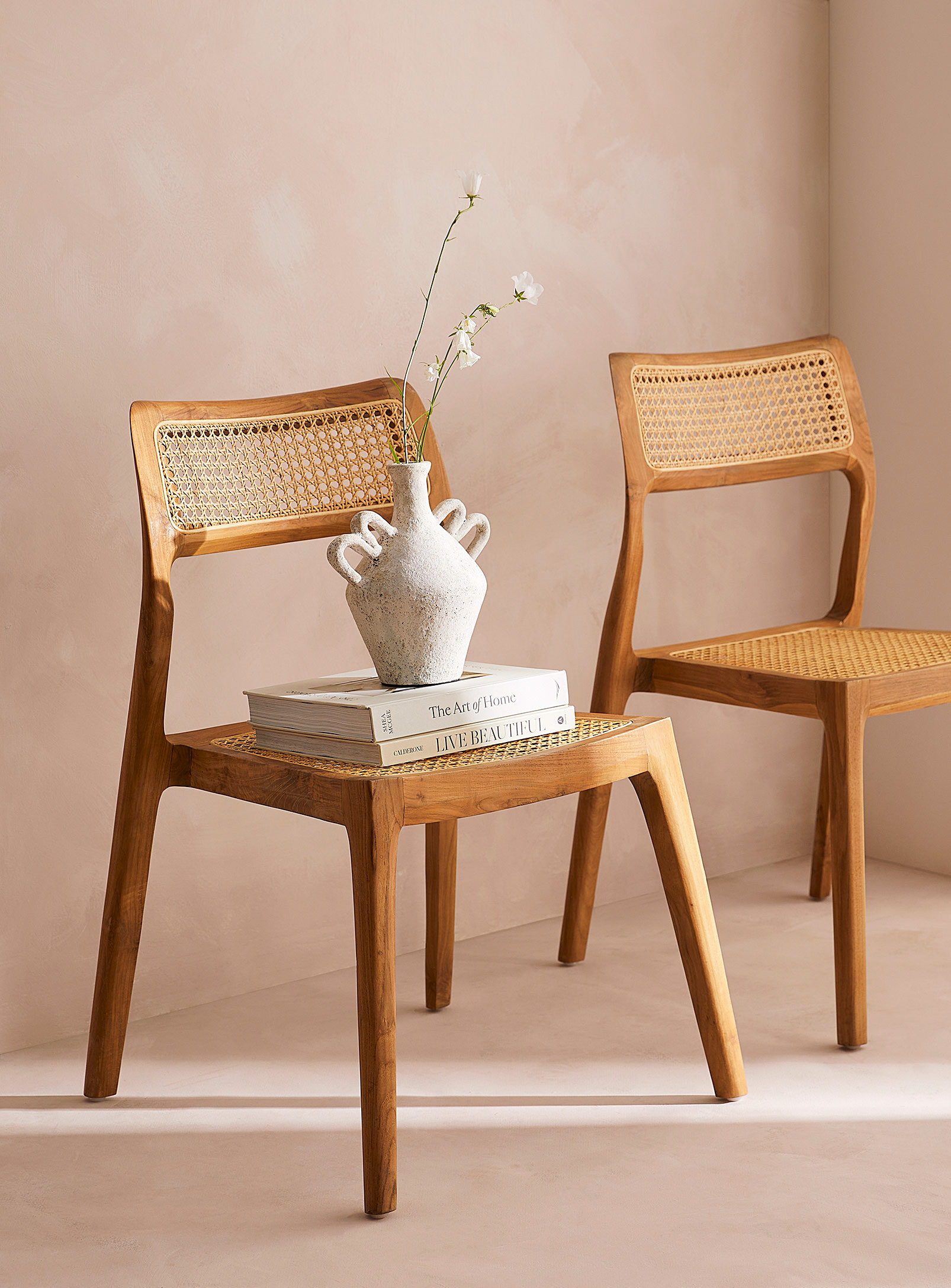 CRUSOË - Teak wood and rattan chair