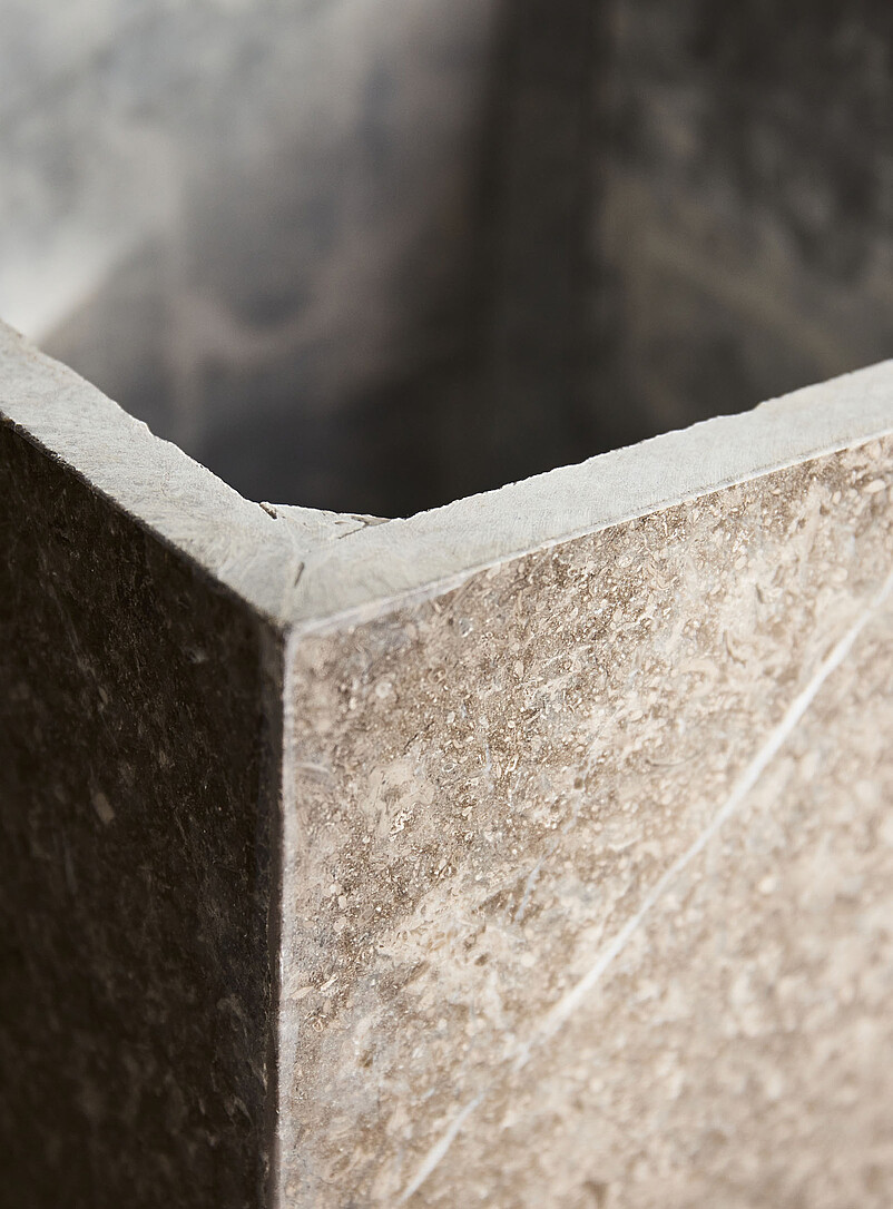 Cubicule Milan marble side table product image 2