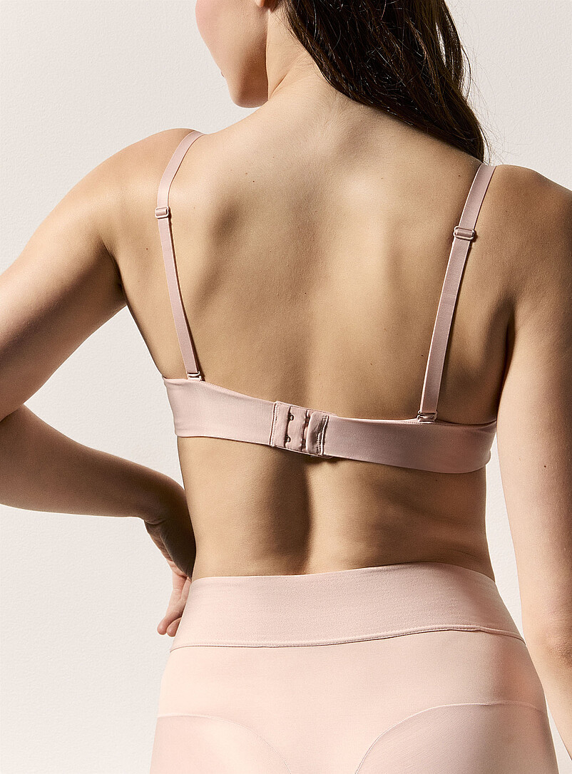 Sheer Touch push-up bra product image 2