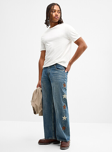 Le jean baggy &eacute;toiles brod&eacute;es Coupe ballon <b>Collection de S&eacute;oul</b>