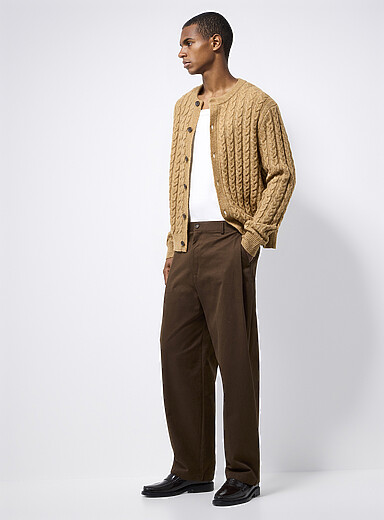 Le pantalon twill color&eacute; Coupe ample <b>Importation de S&eacute;oul</b>
