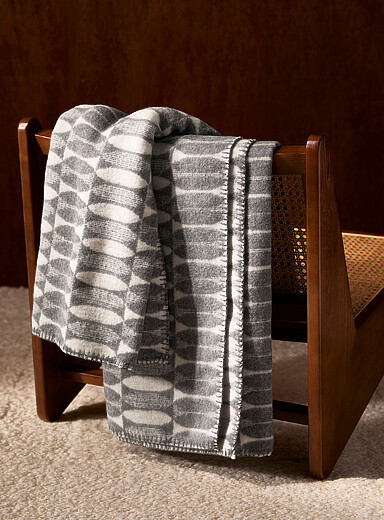 Simons Maison: Le jet&eacute; mosa&iuml;que r&eacute;tro 130 x 170 cm Gris &agrave; motifs