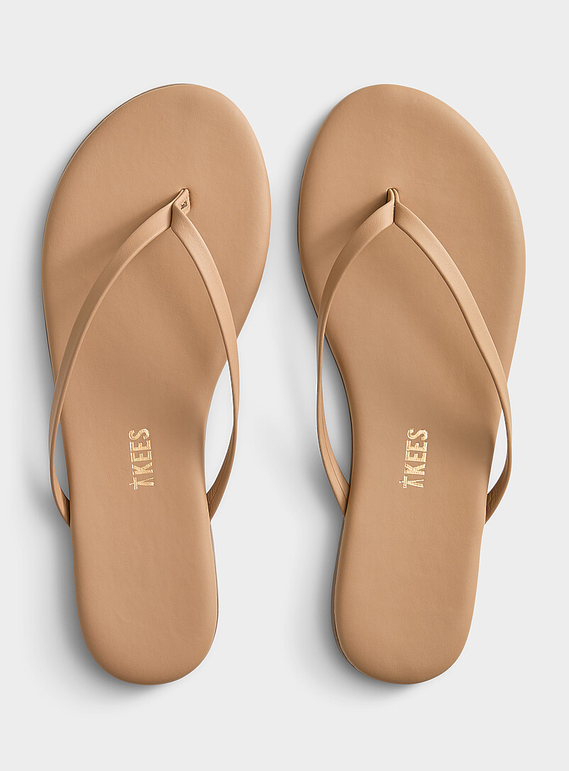 Round toe Lily matte leather flip-flops product image (primary)