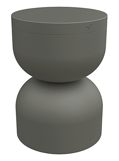Piapolo built-in storage stool