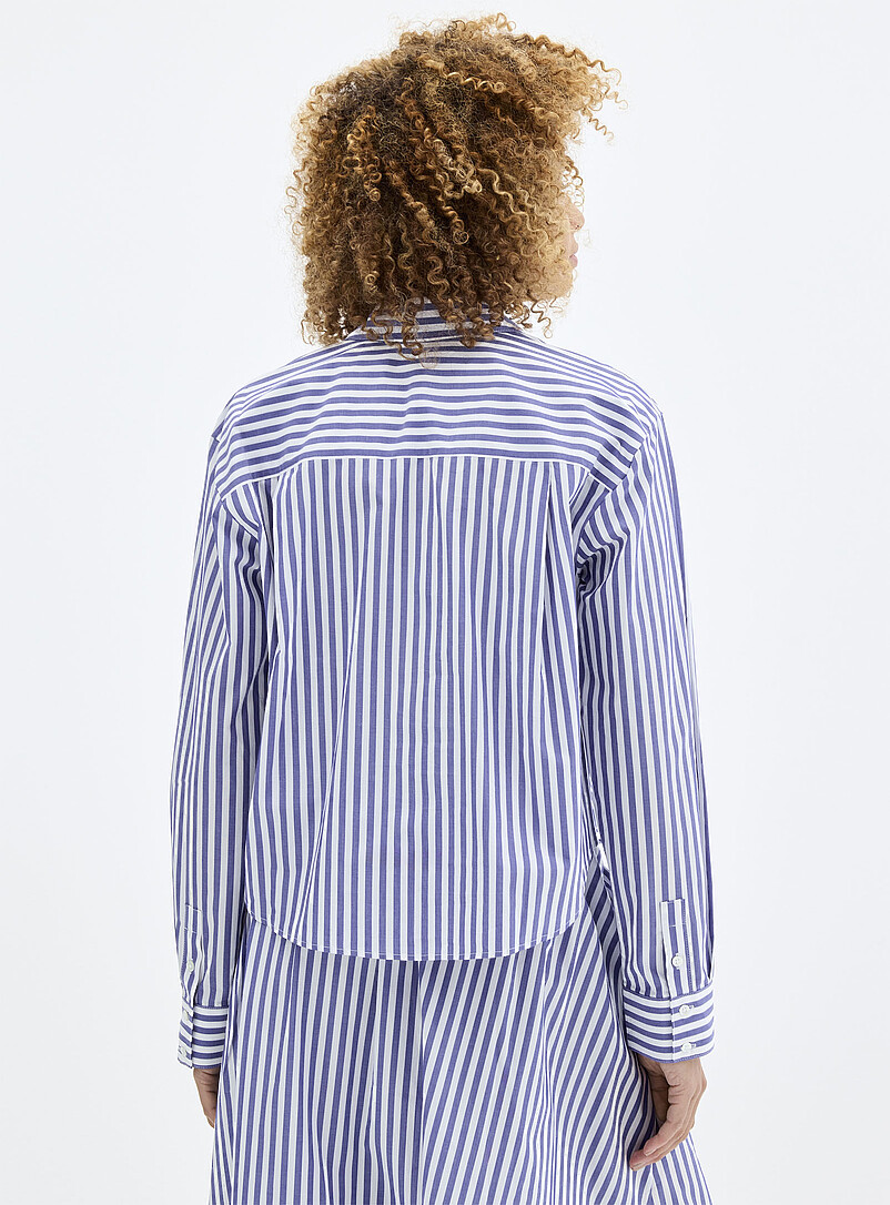 Contemporaine: La chemise popeline l&eacute;g&egrave;re ray&eacute;e Jaune &agrave; motifs pour femme