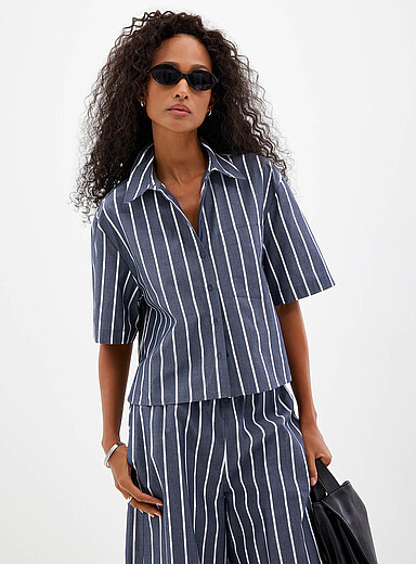 La chemise carr&eacute;e popeline ray&eacute;e