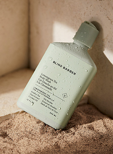 Le gel douche th&eacute; &agrave; la citronnelle