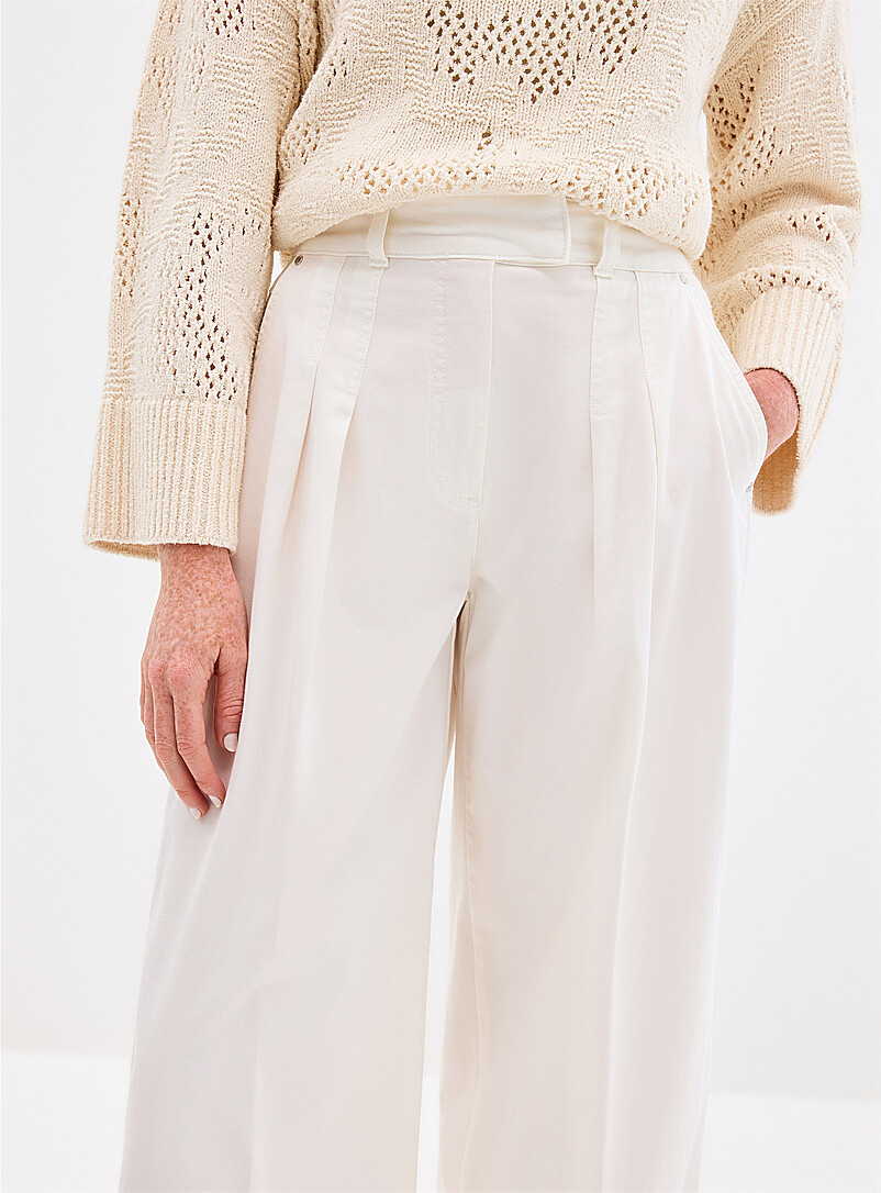 BOSS Off White Tanjura pleated ivory chino pant <b>Fit: Ultra-wide leg, high rise</b> for women