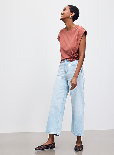 Le jean &eacute;court&eacute; Marlene <b>Coupe : jambe large, taille haute</b>