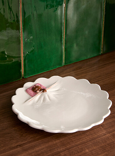 Sleepy bear cub small plate