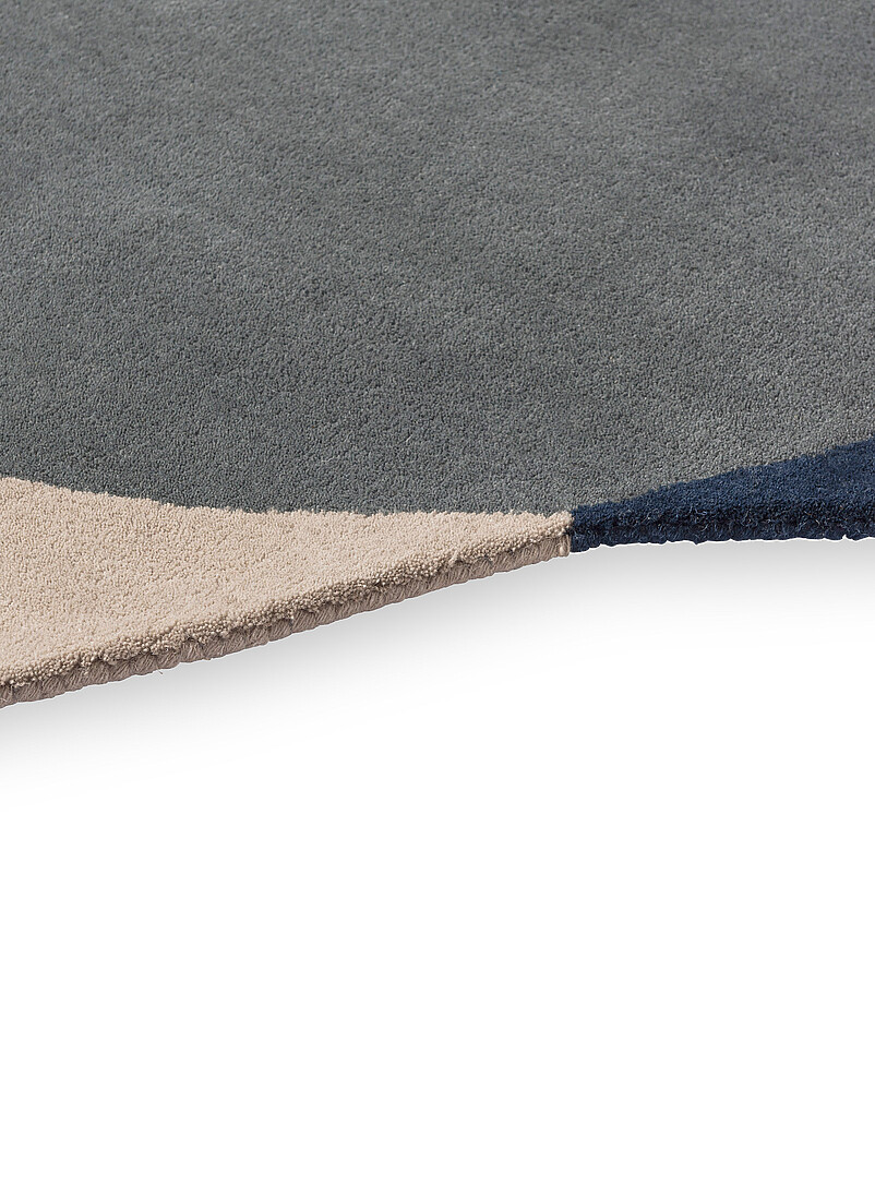 Brink & Campman: Le tapis pure laine Element Arp formes fusionn&eacute;es Voir nos formats offerts Sable