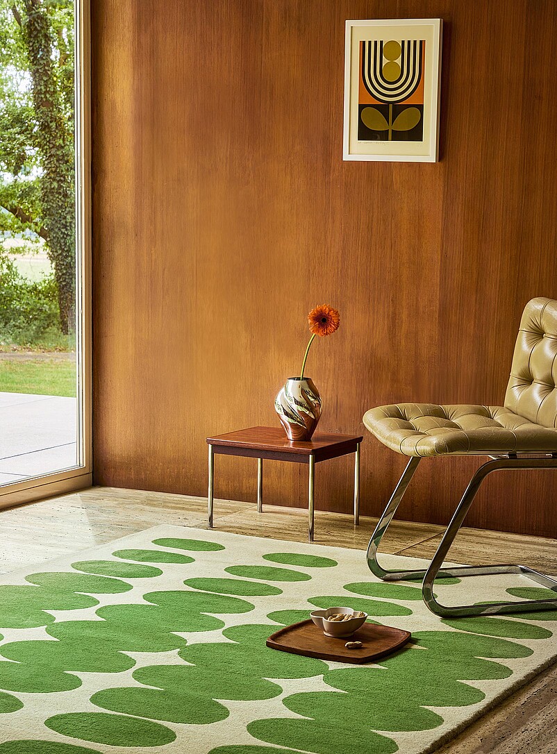 Optical Oval indoor rug See available sizes product image (primary)