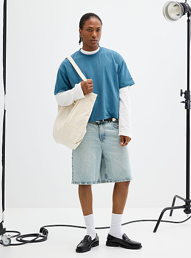 Le t-shirt ample petit logo