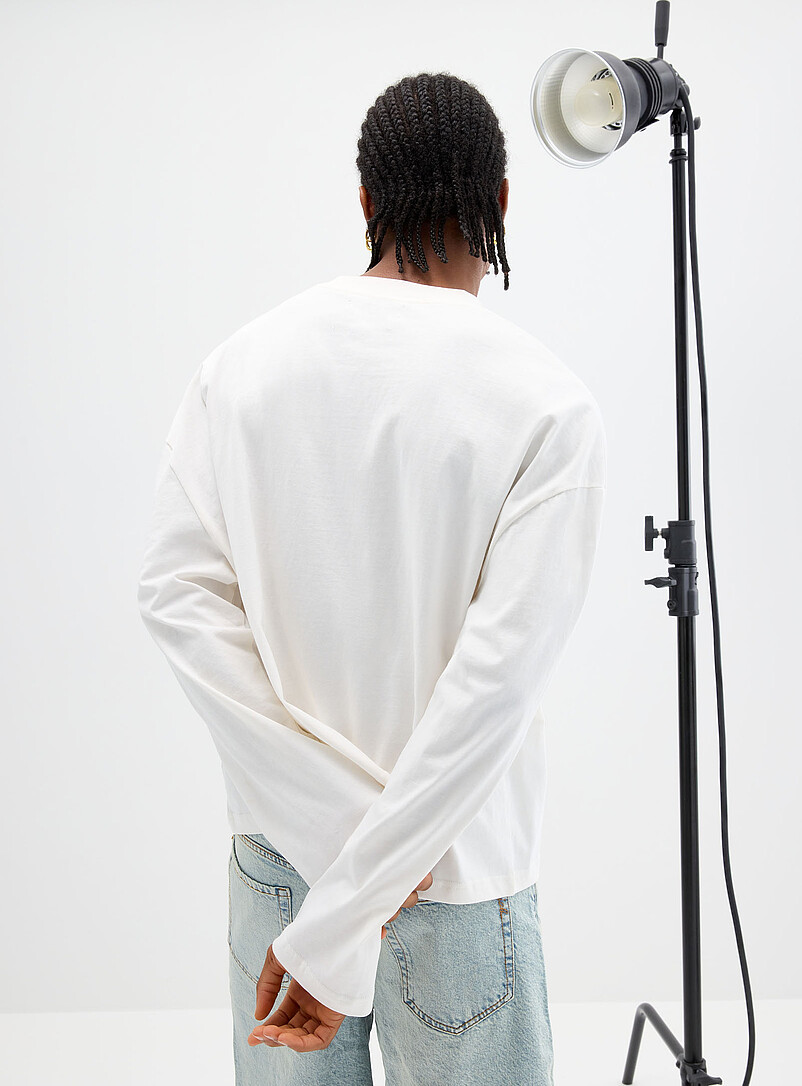 Crest print long-sleeve T-shirt product image 3