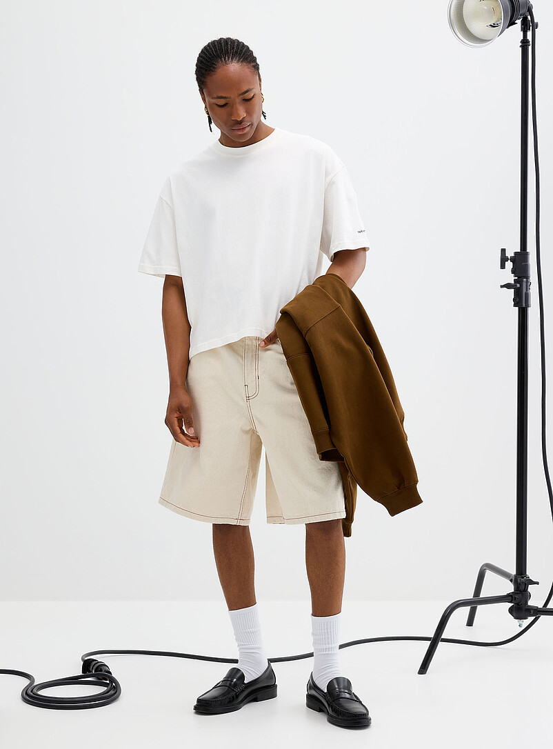 Small logo oversized T-shirt product image (primary)