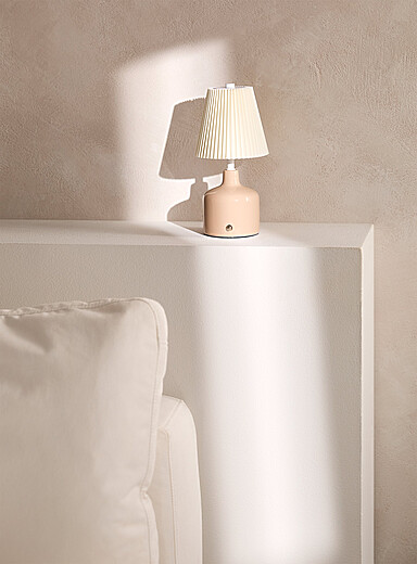 Pleated lampshade rechargeable touch table lamp