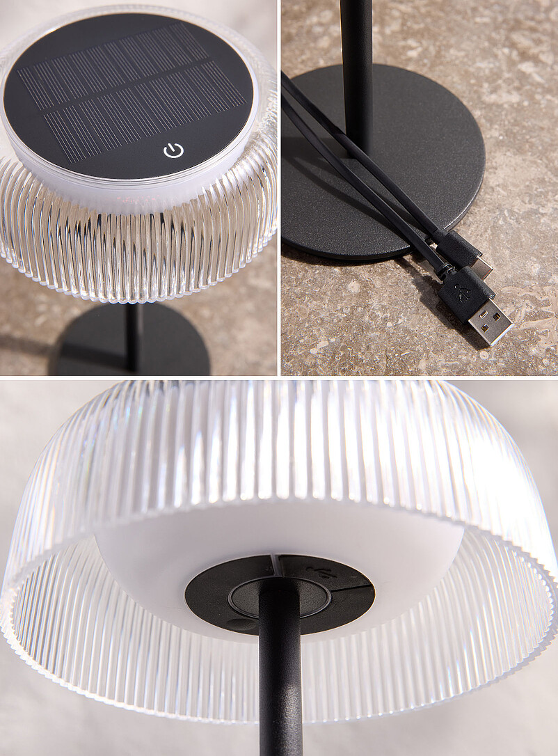Grooved shade solar lamp product image 3