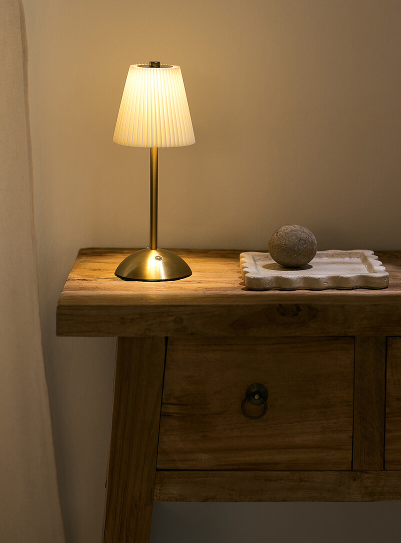 Rechargeable touch lamp with pleated shade product image 2