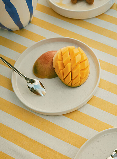 Slightly speckled small plate