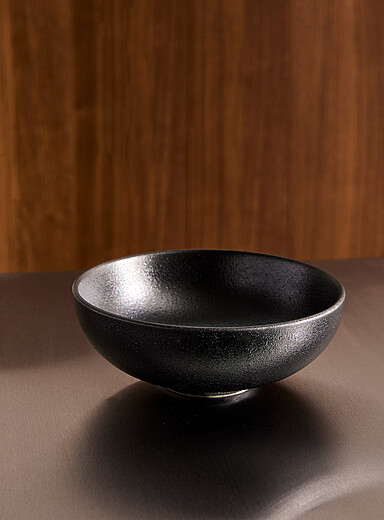 Black bowl
