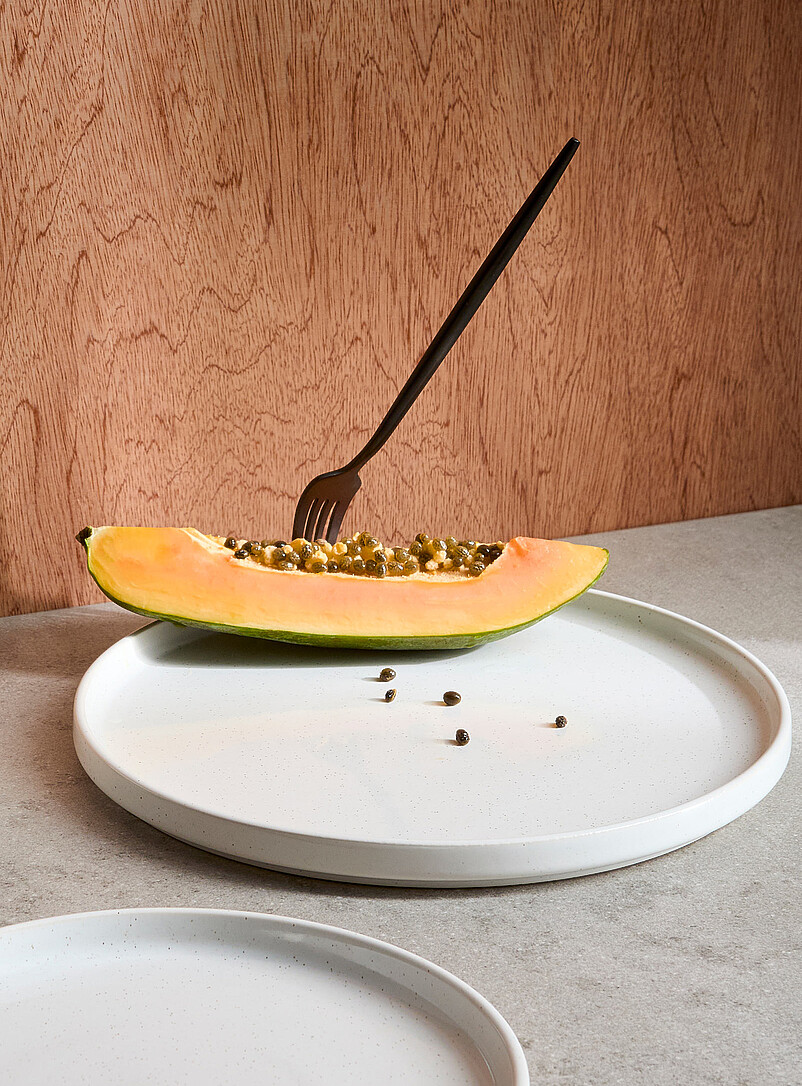 Slightly speckled plate product image (primary)