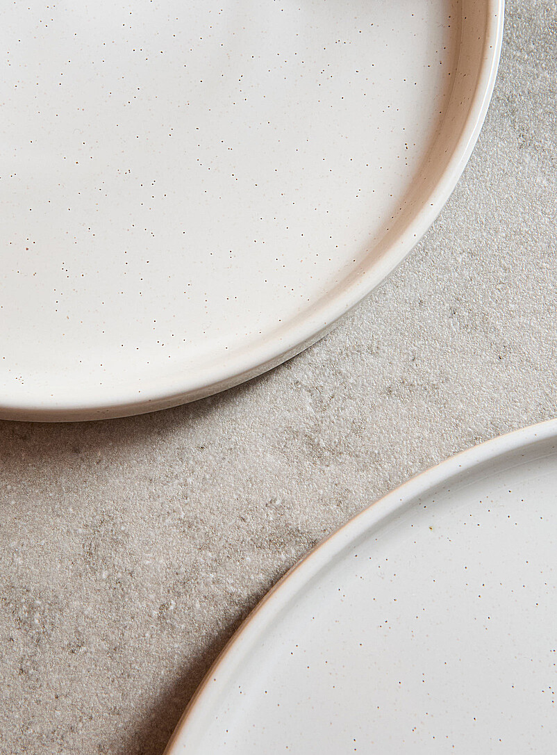 Slightly speckled small plate product image 2