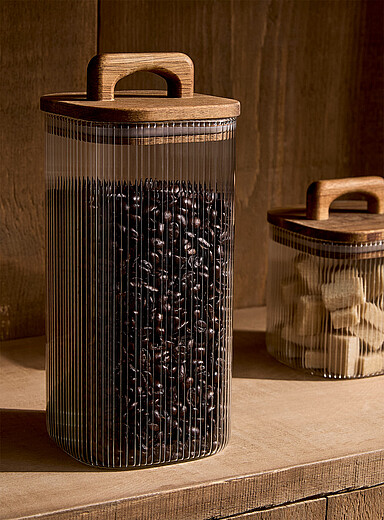 Le grand pot de conservation bois et verre rainur&eacute;