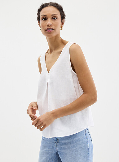 La camisole col V pur lin