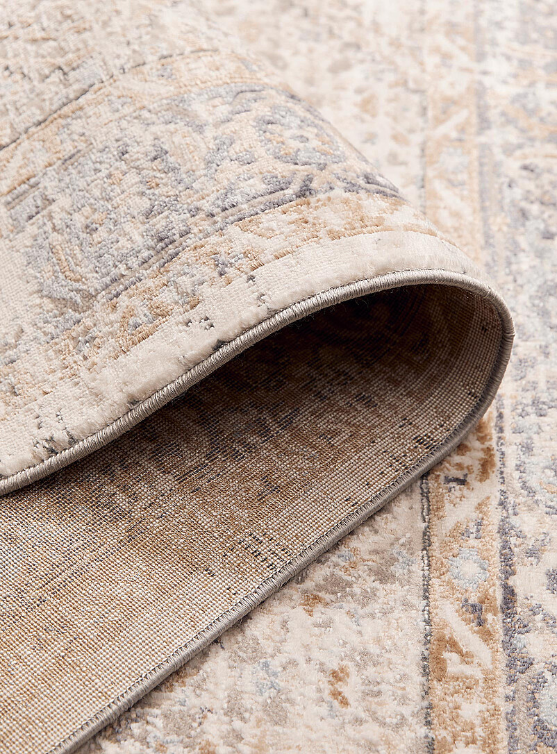 Simons Maison: Le tapis m&eacute;daillon ancien Voir nos formats offerts Gris &agrave; motifs