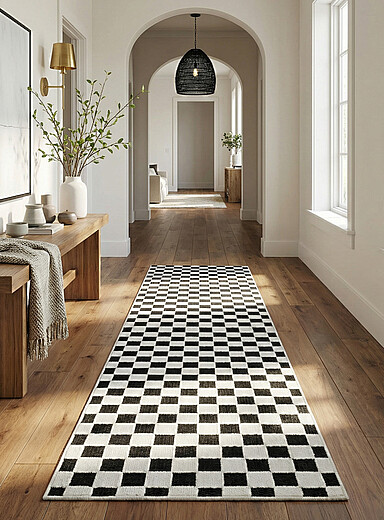 Simons Maison: Le tapis de couloir int&eacute;rieur et ext&eacute;rieur microdamier Voir nos formats offerts Blanc et noir