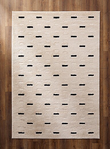 Simons Maison: Le tapis cr&egrave;me traits noirs Voir nos formats offerts Blanc et noir