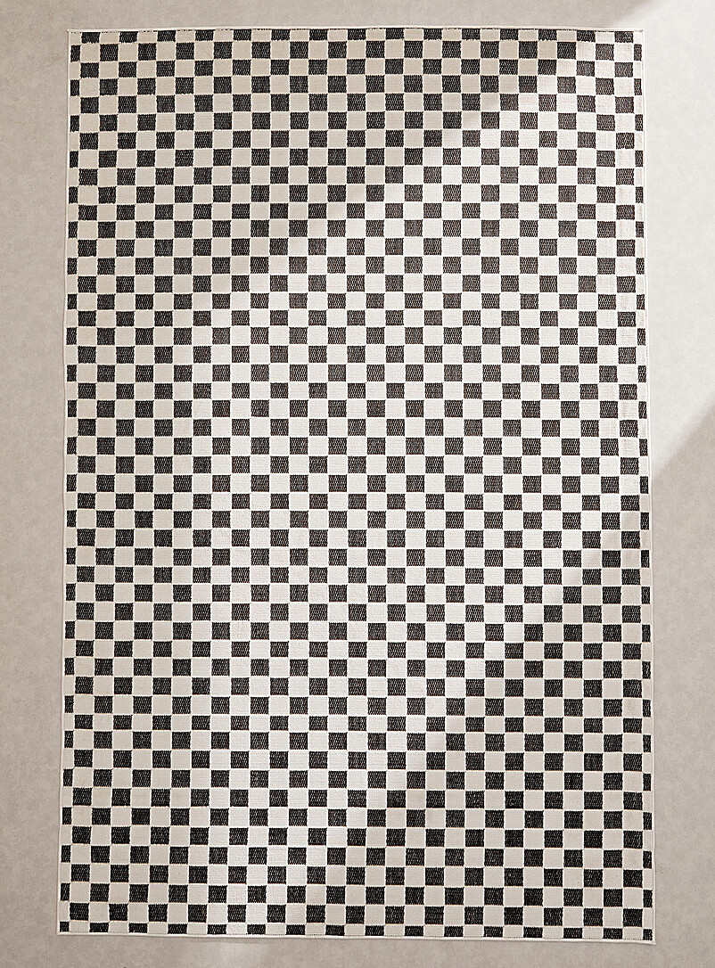 Micro-check indoor-outdoor rug See available sizes product image 2