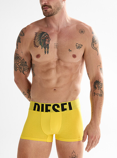Diesel: Le boxeur court logo surdimensionn&eacute; 2,5 po Coton Jaune dor&eacute; pour homme