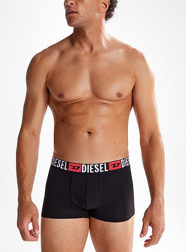 Diesel: Le boxeur court logo rouge 2,5 po Noir pour homme