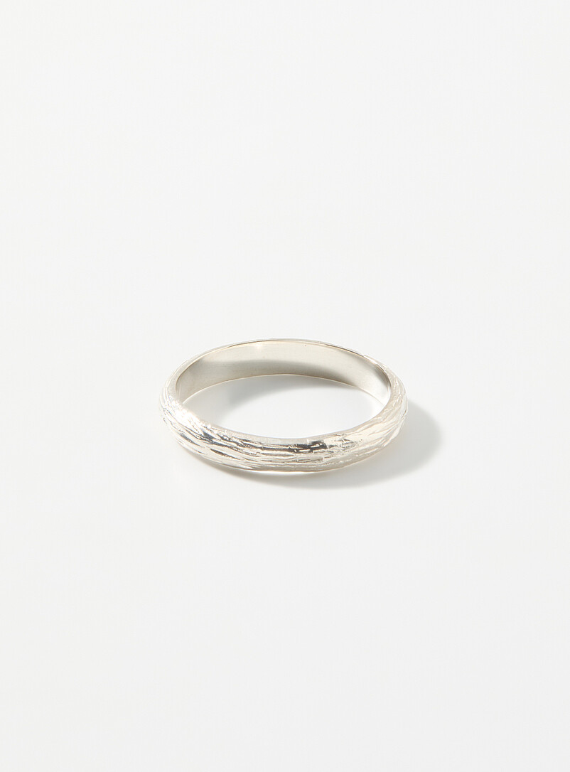 Oak silver ring product image (primary)