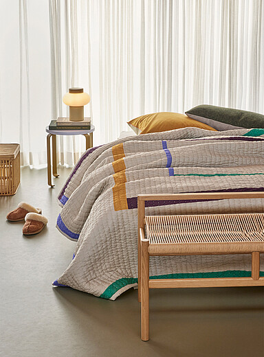 Twist colour block quilted bedspread