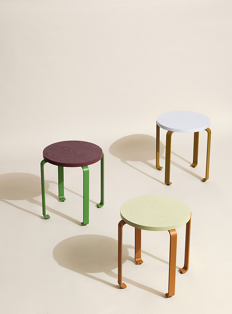 Smile Stool