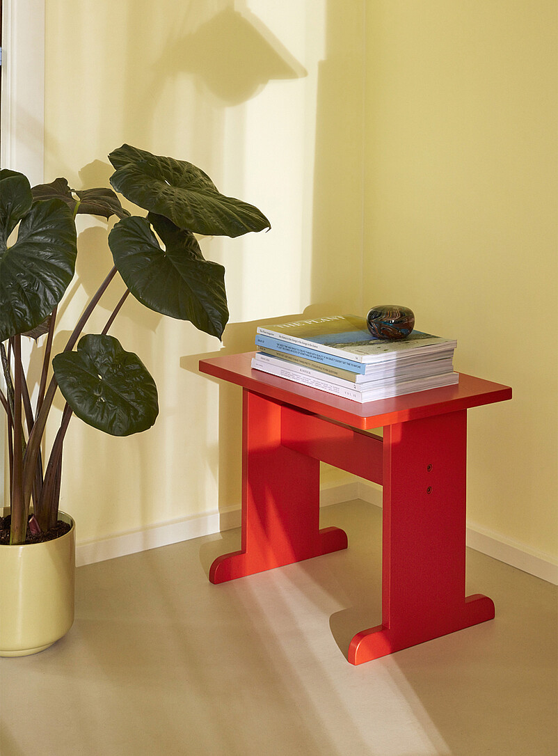 Play red side table product image (primary)