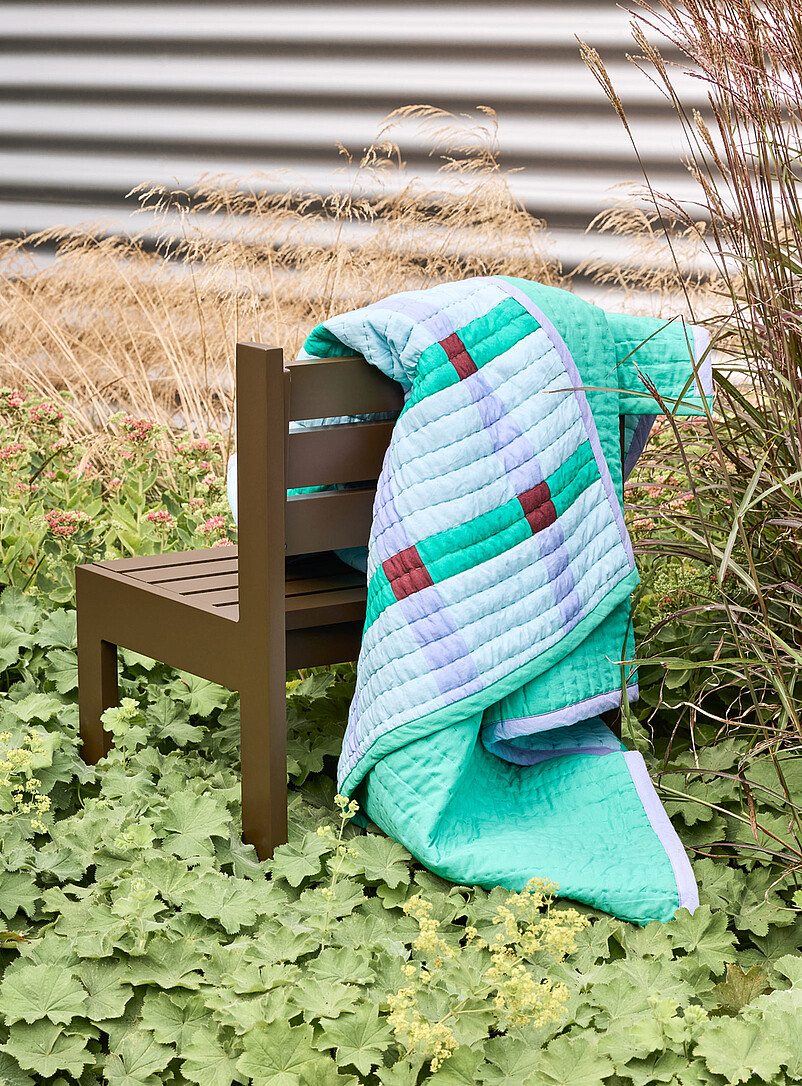 Tento quilted bedspread product image (primary)