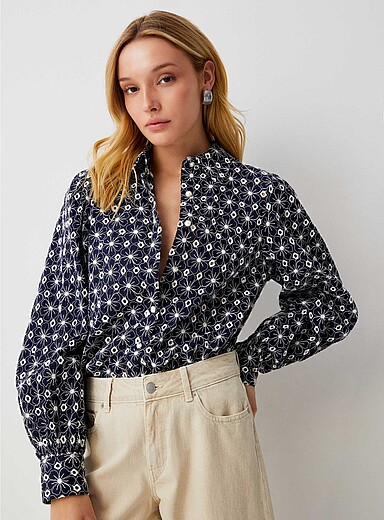 Ic&ocirc;ne: La chemise broderie anglaise manches bouffantes Bleu marine - Bleu nuit pour femme