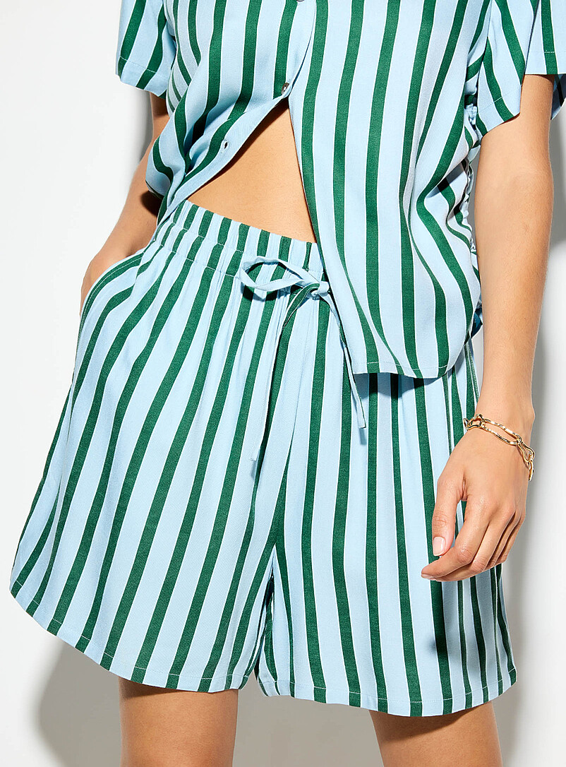 Ic&ocirc;ne: Le short taille cordon Bleu &agrave; motifs pour femme