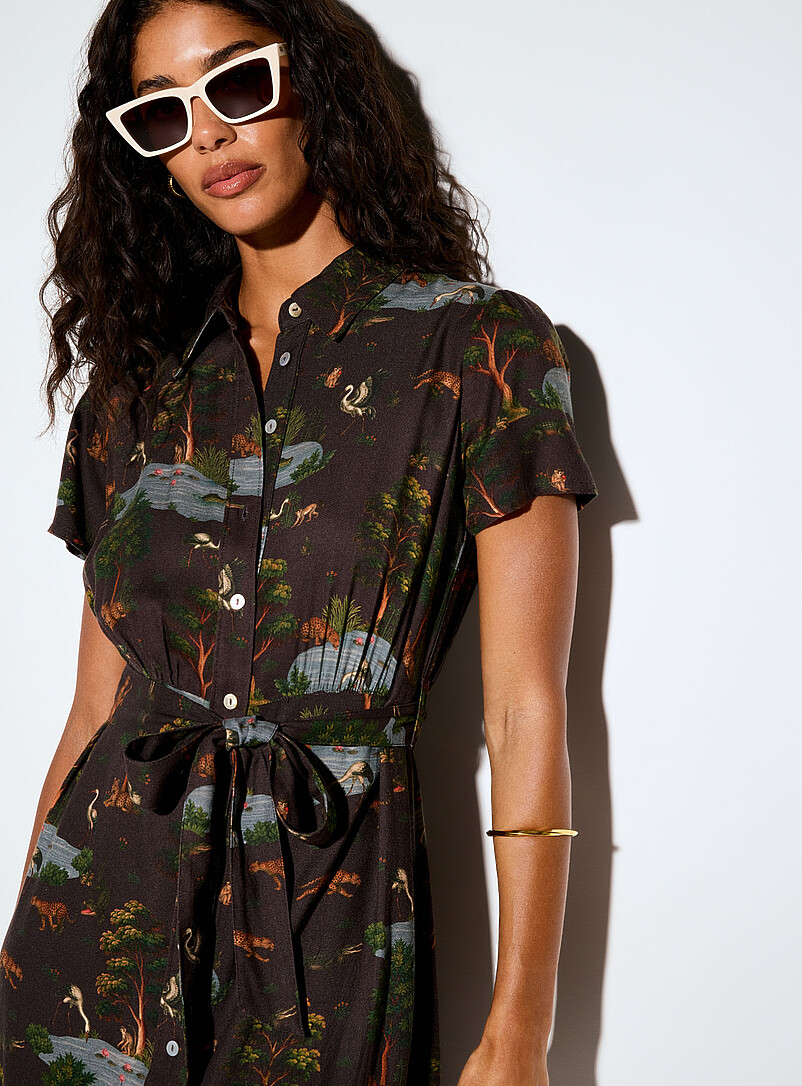 Ic&ocirc;ne: La longue robe chemise ceinture souple Rouge &agrave; motifs pour femme