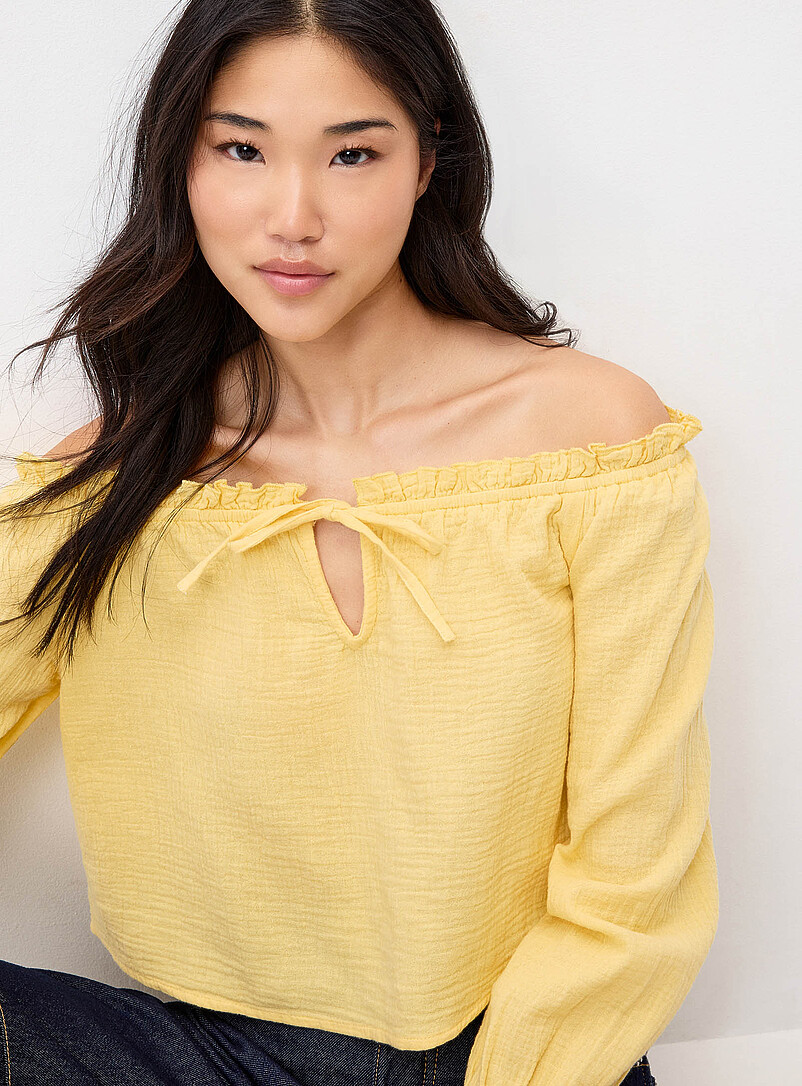 Twik White Ruffled off-the-shoulder blouse for women